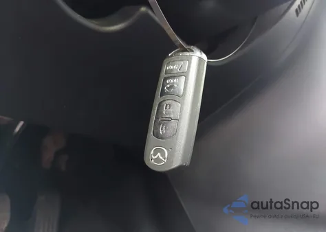 2017 Mazda Mazda3 Sport из США, поврежденный, VIN 3MZBN1U75HM108112